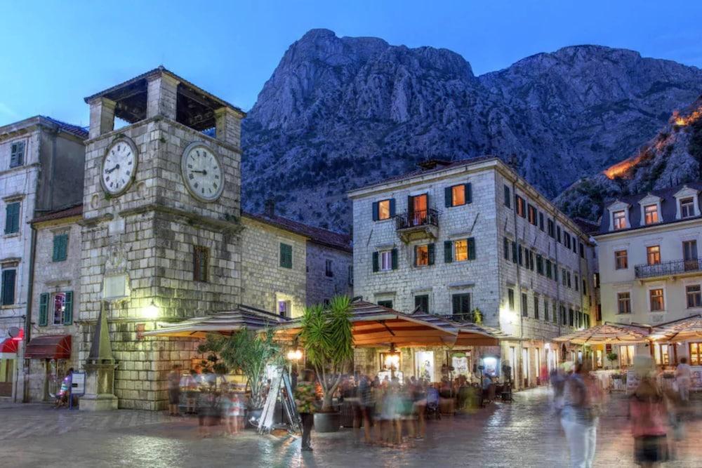 Apartments Kaleta Kotor Buitenkant foto